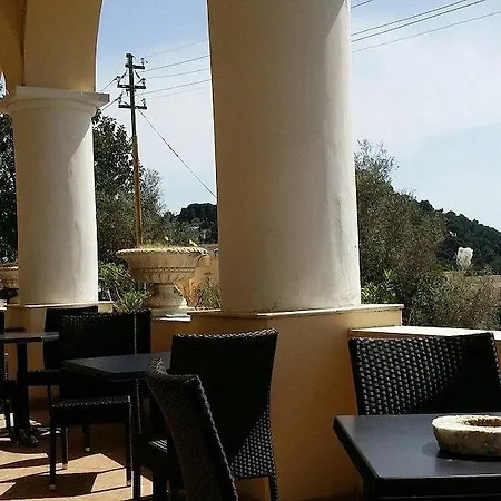 Esperia Capri