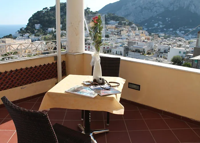 伊斯佩里亚酒店 酒店 3*