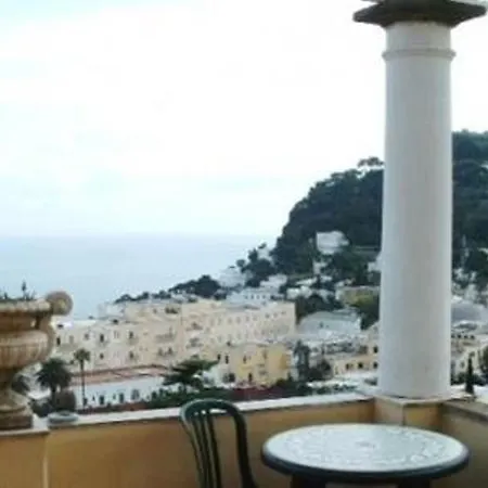 Hotel Esperia 3*